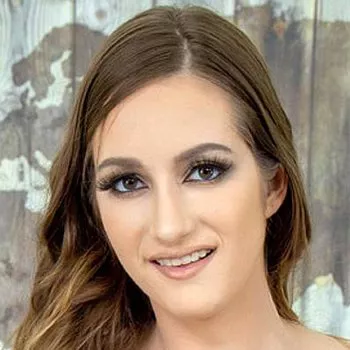 अभिनेता Nadia Noja