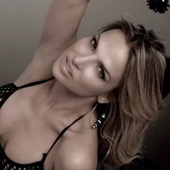 Порнозвезда Savanna Samson